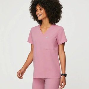Figs Chalk Pink set in XXS/XS